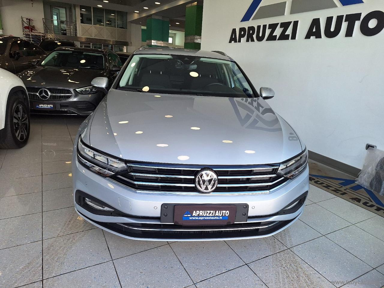 VOLKSWAGEN Passat Var. 1.6 TDI DSG EVO Business BMT