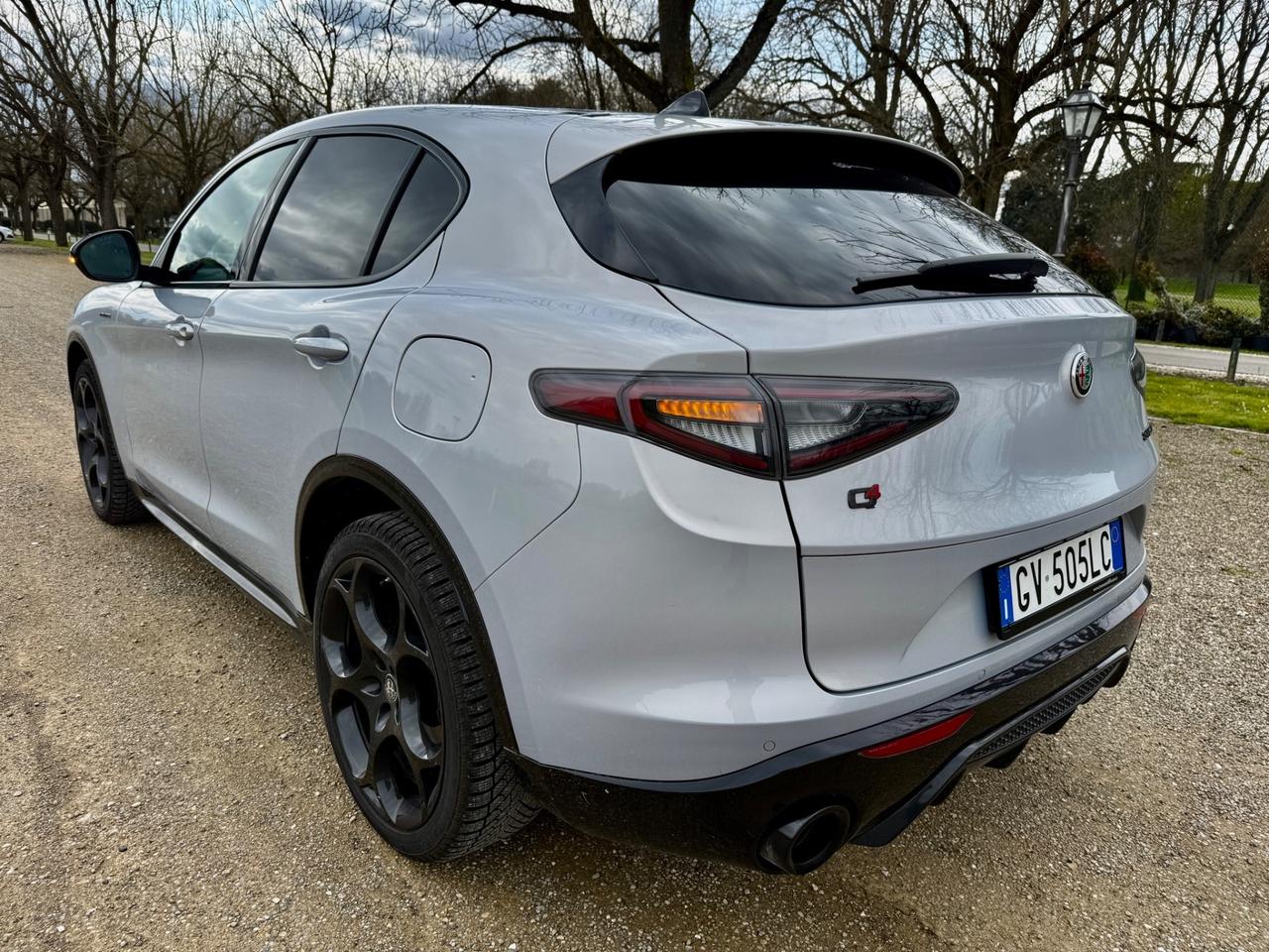 Alfa Romeo Stelvio 2.0 Turbo 280 CV Q4 Veloce