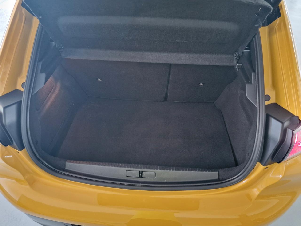 Peugeot 208 BlueHDi 102cv GT Line Euro6