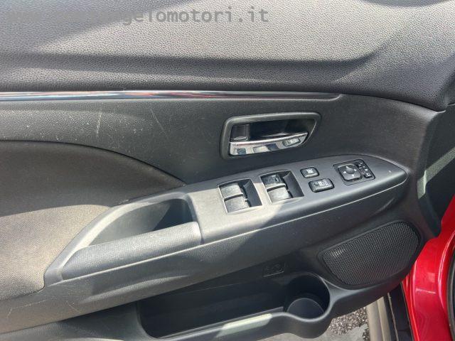 MITSUBISHI ASX 1.6 DI-D 114 CV 2WD Instyle Panoramic