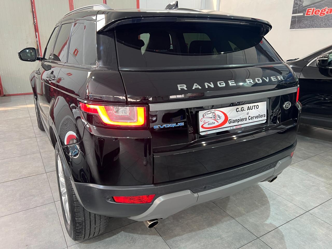 Land Rover Range Evoque 2.0 150 CV - PURE - 2018