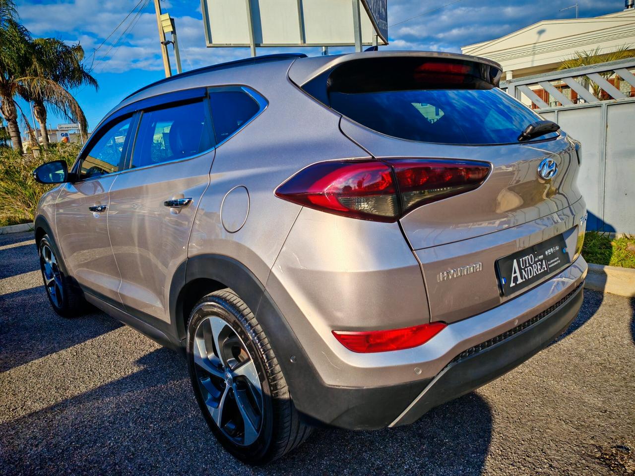 Hyundai Tucson 1.7 CRDi Tetto Pelle navig cam