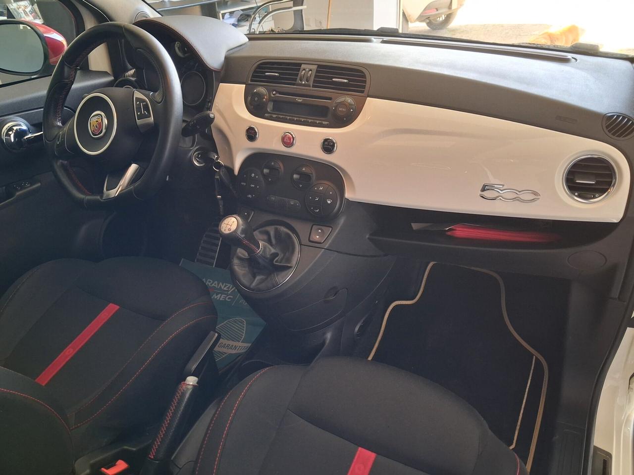 Abarth 500 1.4 Turbo T-Jet si accettano permute tetto panoramico apribile