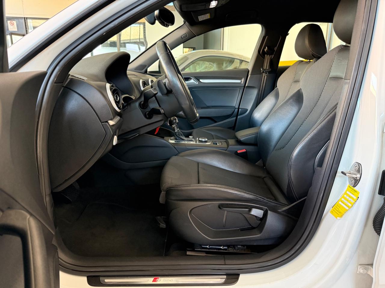 Audi A3 SPB 1.8 TFSI S tronic S-LINE