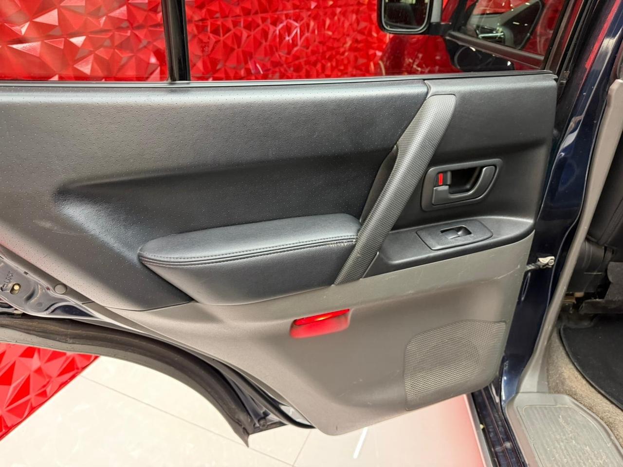 Mitsubishi Pajero 3.2 16V DI-D 5p. GLS2 TETTO 7 POSTI