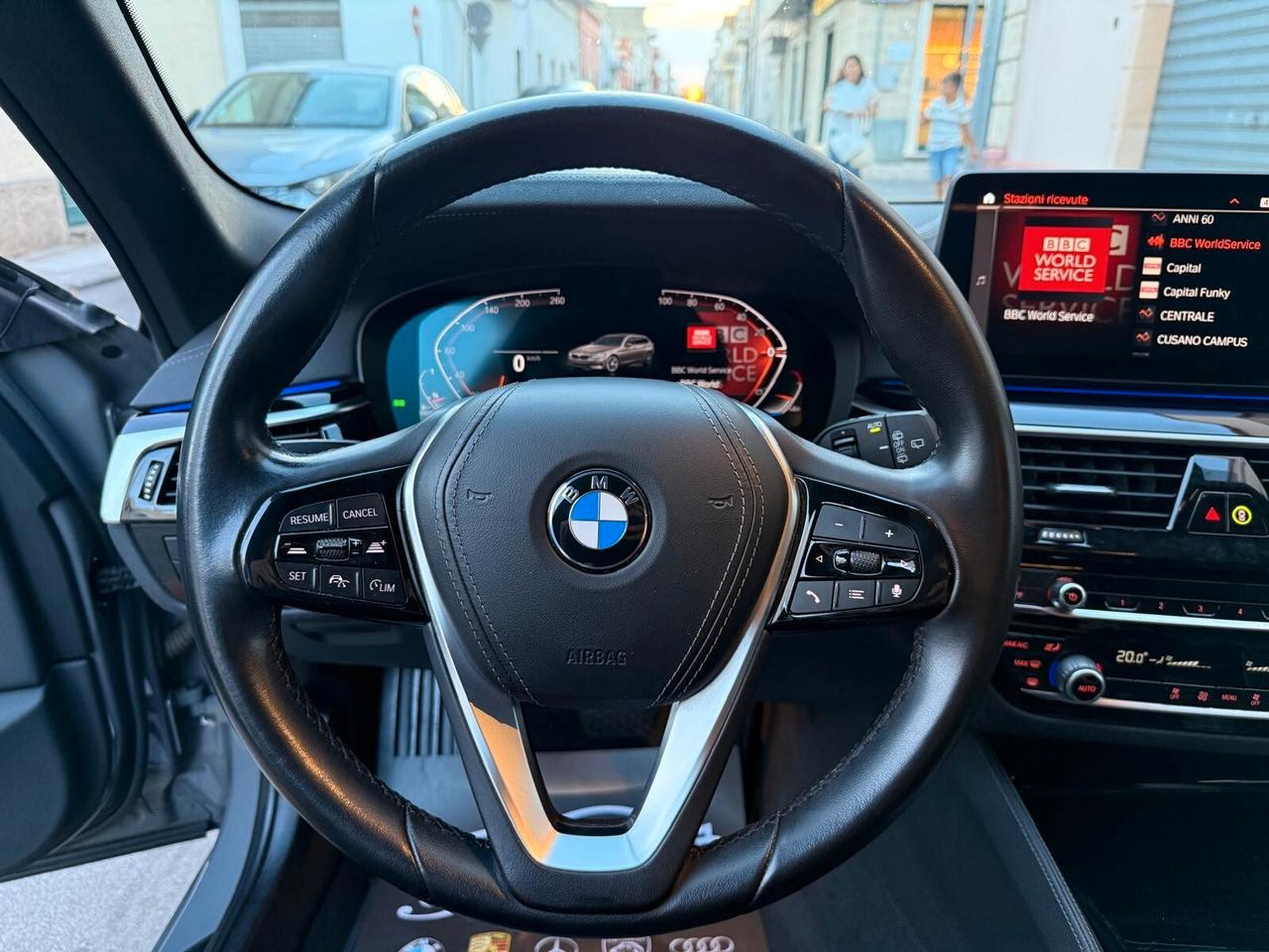 BMW 520D TOURING LUXURY 2.0 MHEV 190CV X-DRIVE PELLE NAVI CAM ANNO 2022