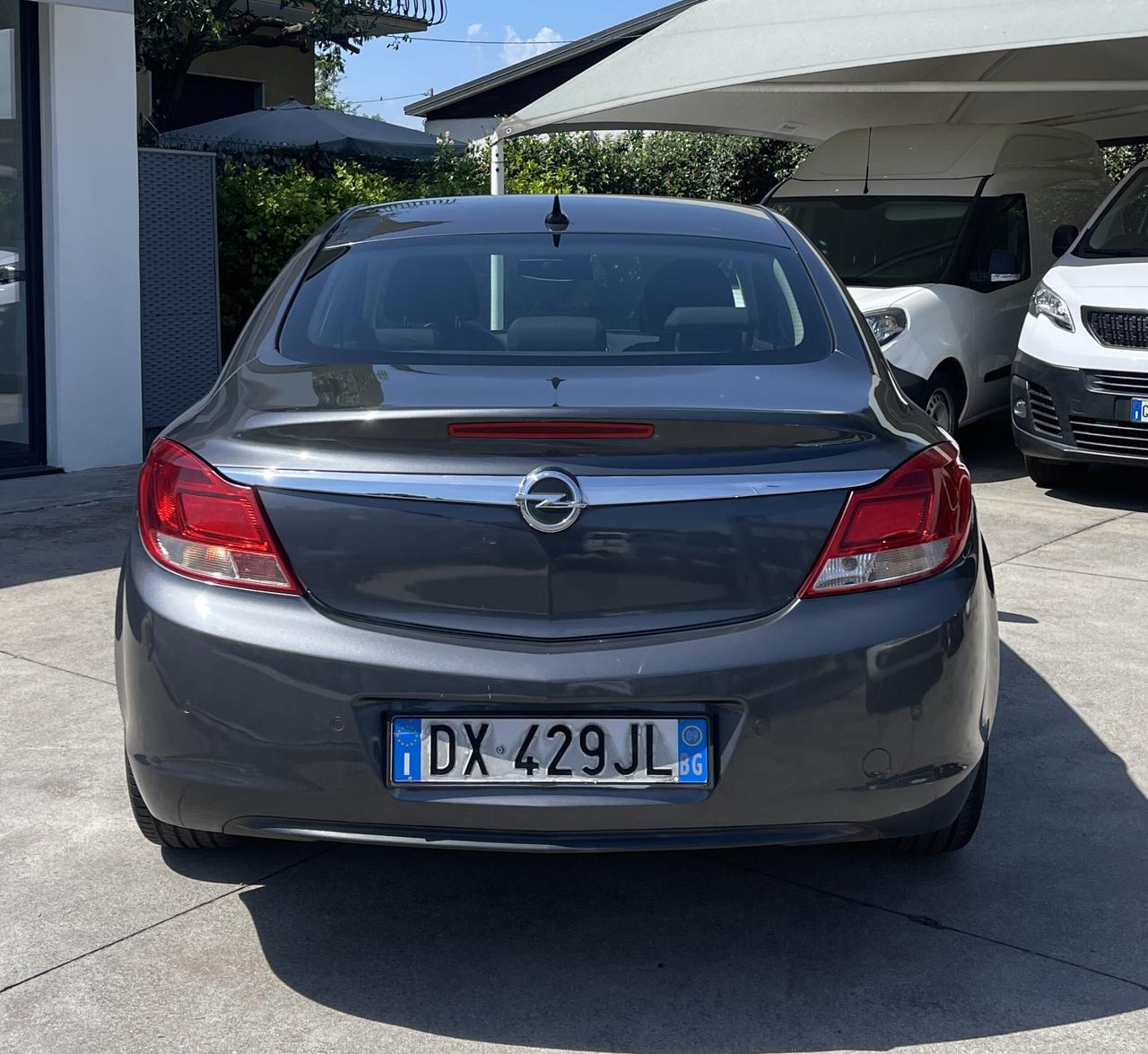 Opel Insignia 2.0 CDTI 4 porte