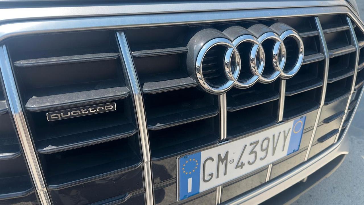 Audi Q5 40 TDI 204 CV quattro S tronic Business