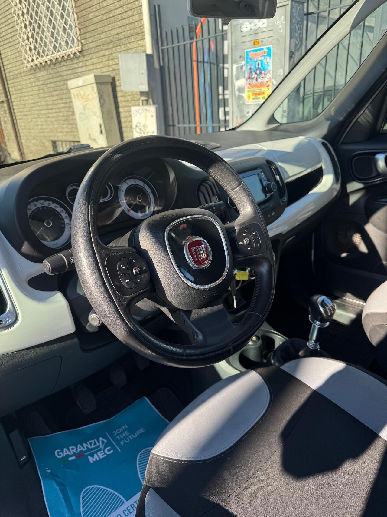 Fiat 500L 1.4 95 CV Lounge Bicolore