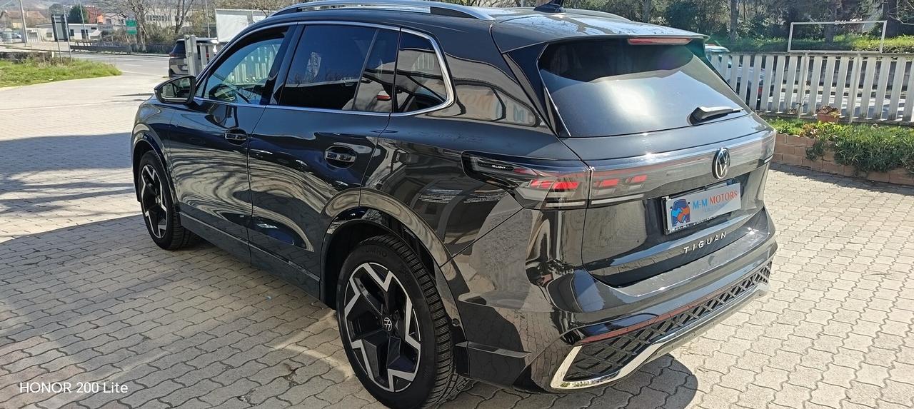 Volkswagen Tiguan 2.0 tdi R-Line 150cv dsg ProMMo