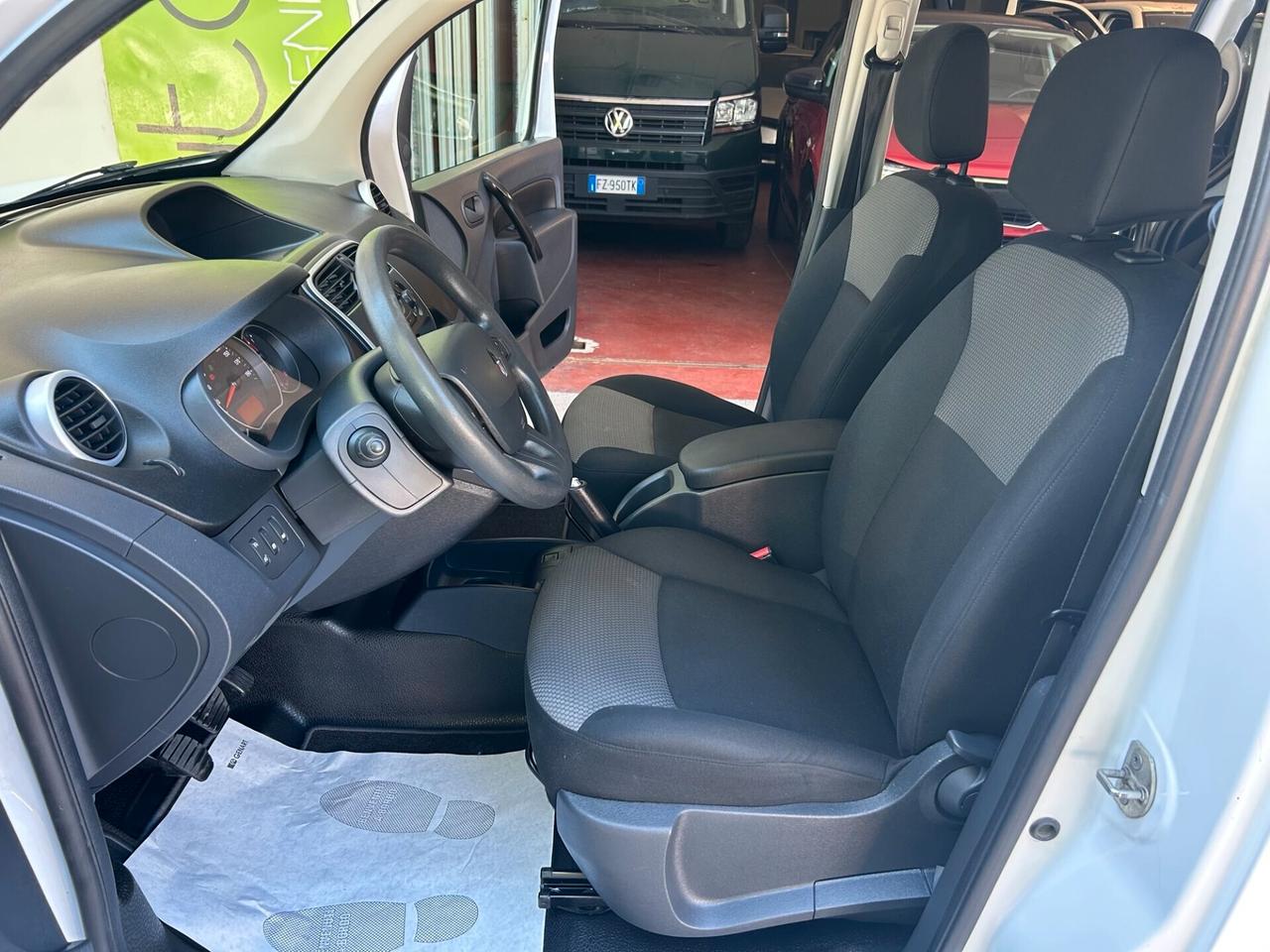 Renault Kangoo 1.5DCI MAXI AUTOCARRO 4P GARANZIA24