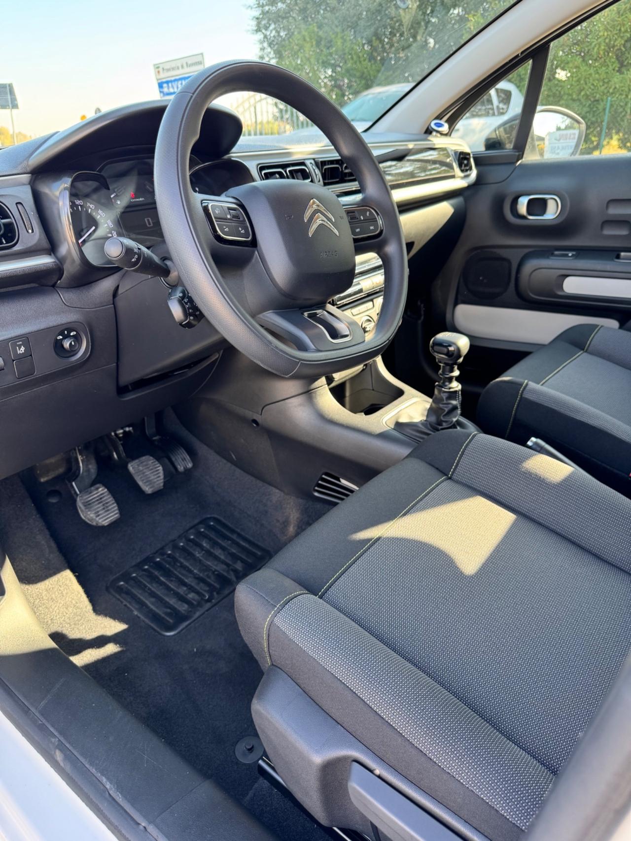 Citroen C3 BlueHDi 100 S&S Van Feel