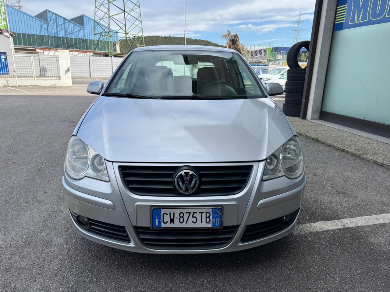 Volkswagen Polo 1.4 75CV 16V neopatentati