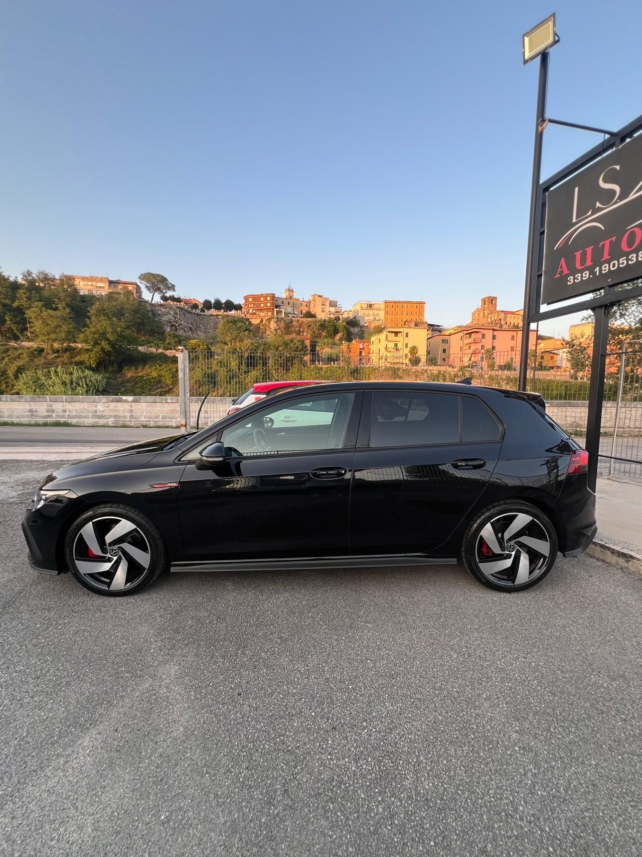Volkswagen Golf GTI 2.0 TSI DSG