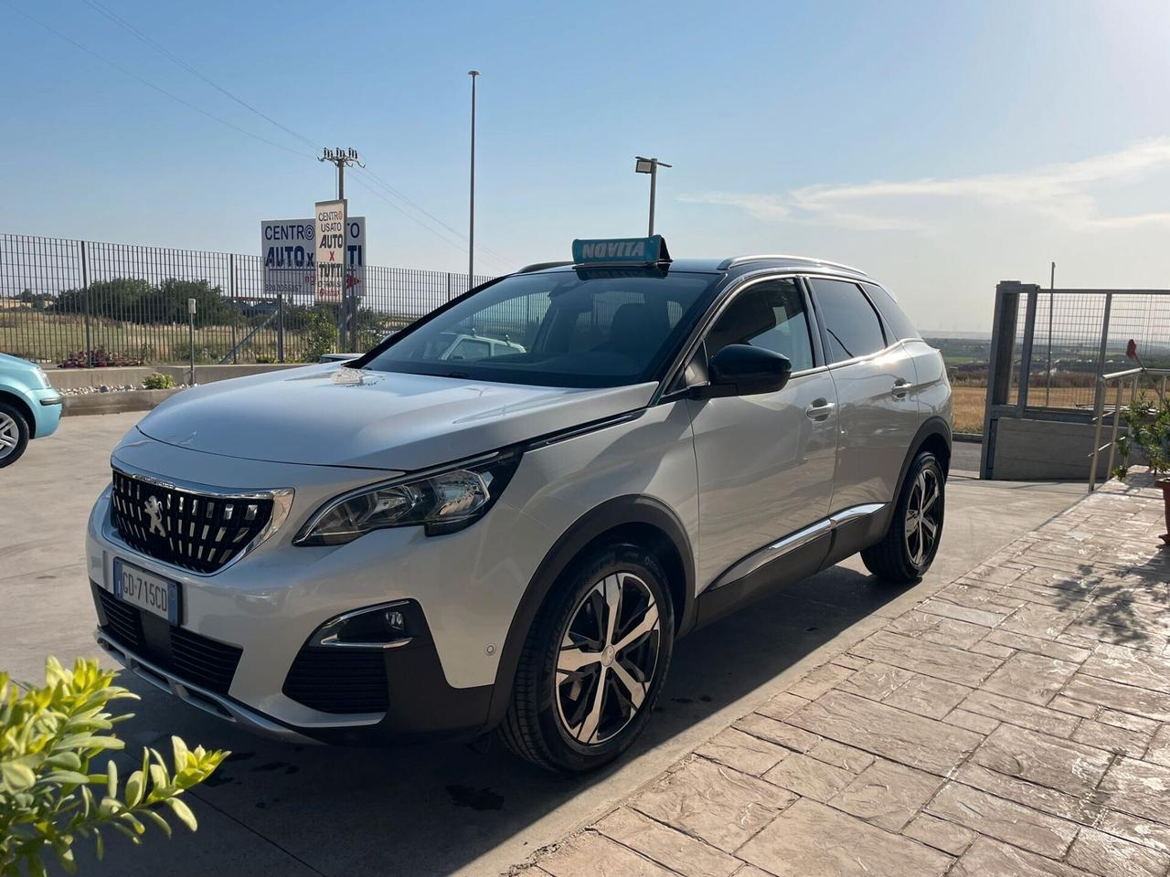 Peugeot 3008 BlueHDi 130 S&S EAT8 Allure