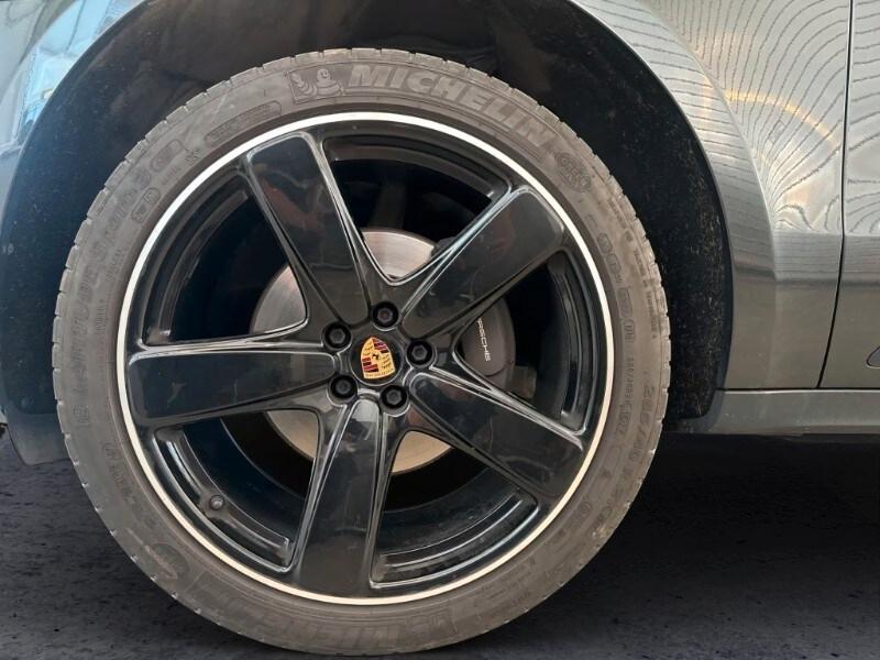 PORSCHE Macan 1ªs. '13-'25 Macan 2.0