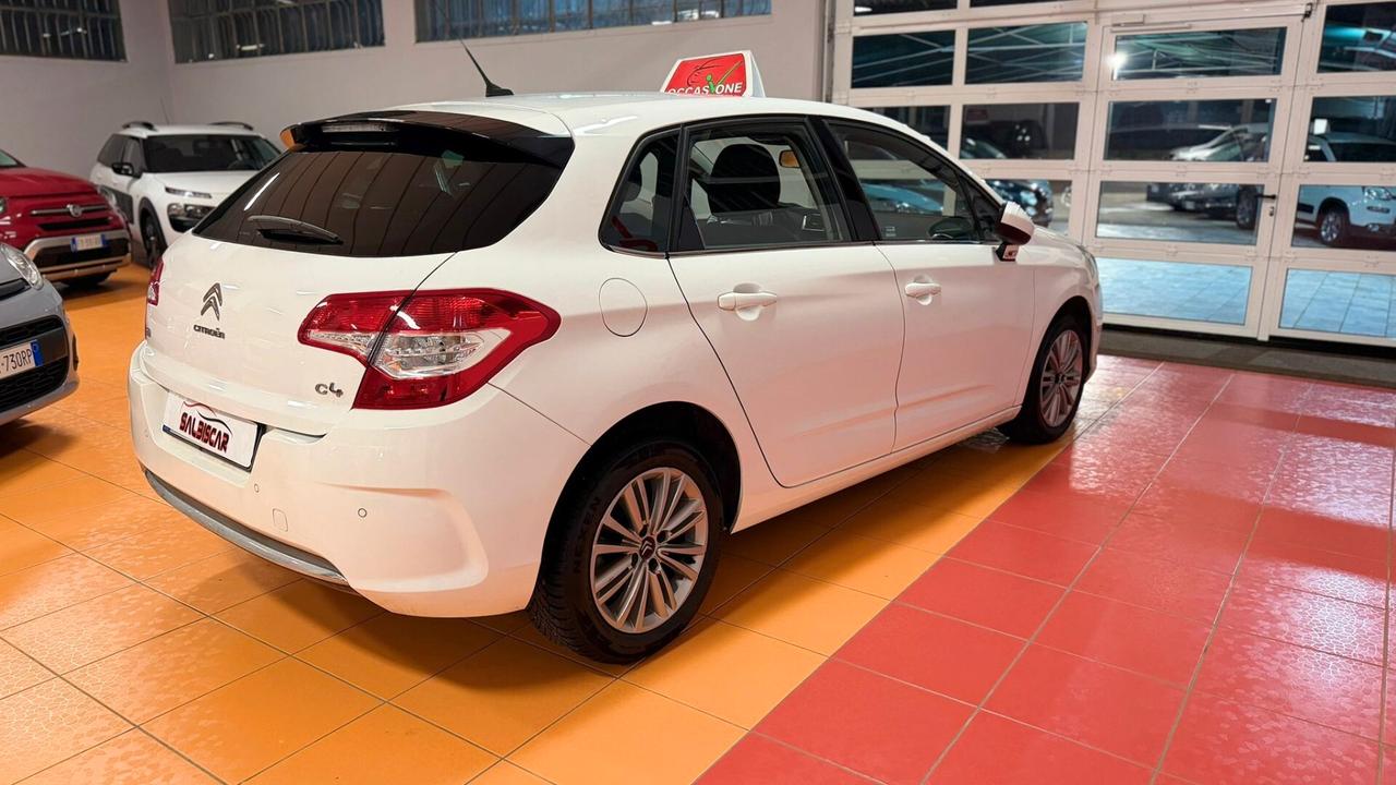 Citroen C4 1.6 e-HDi 115 airdream Attraction