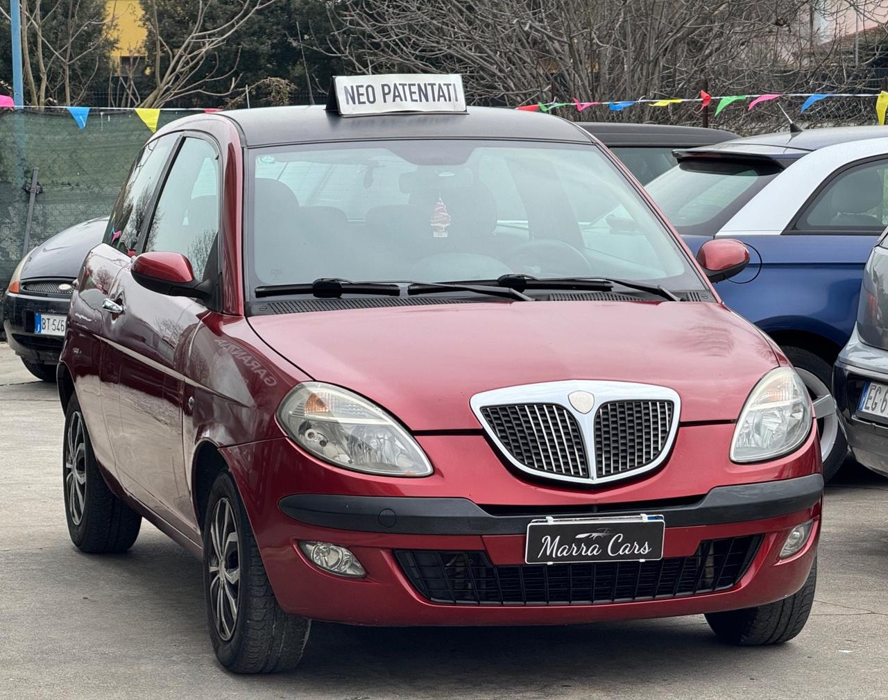 Lancia Ypsilon 1.2- NEOPATENTATI