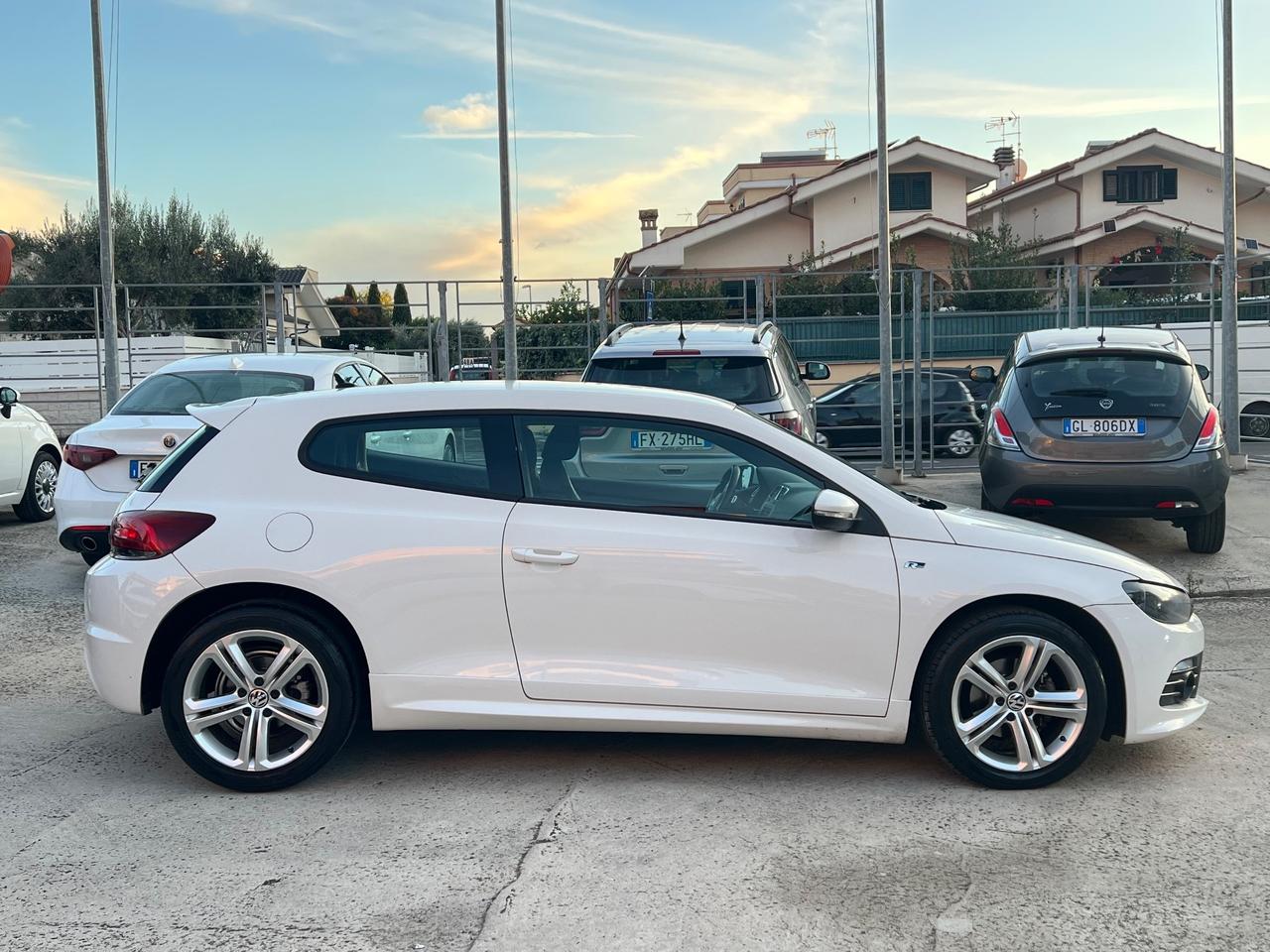 Volkswagen Scirocco 1.4 TSI R-line