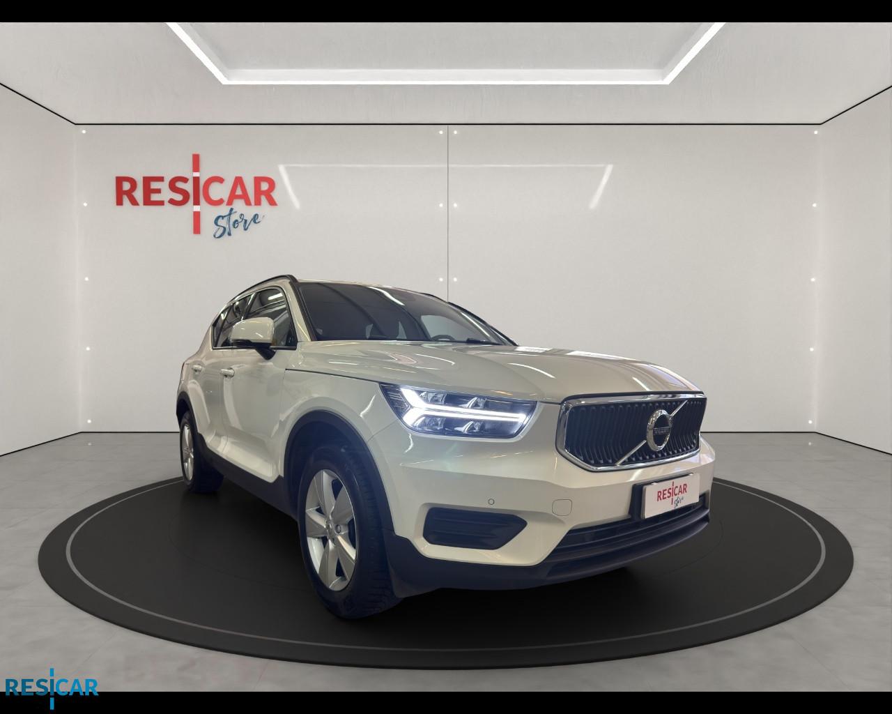 VOLVO XC40 N1 1.5 T2 Momentum Pro my21