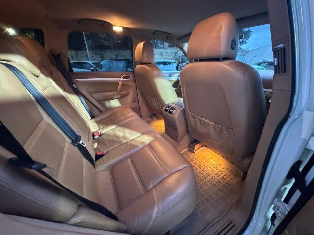 PORSCHE Cayenne 3.2 V6 cat *GPL*