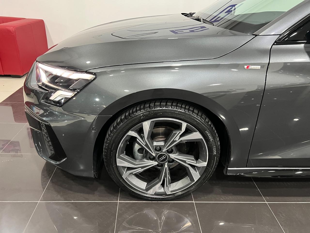 Audi A3 SPB 35 2.0 TDI STronic SLine Edition 150 cv