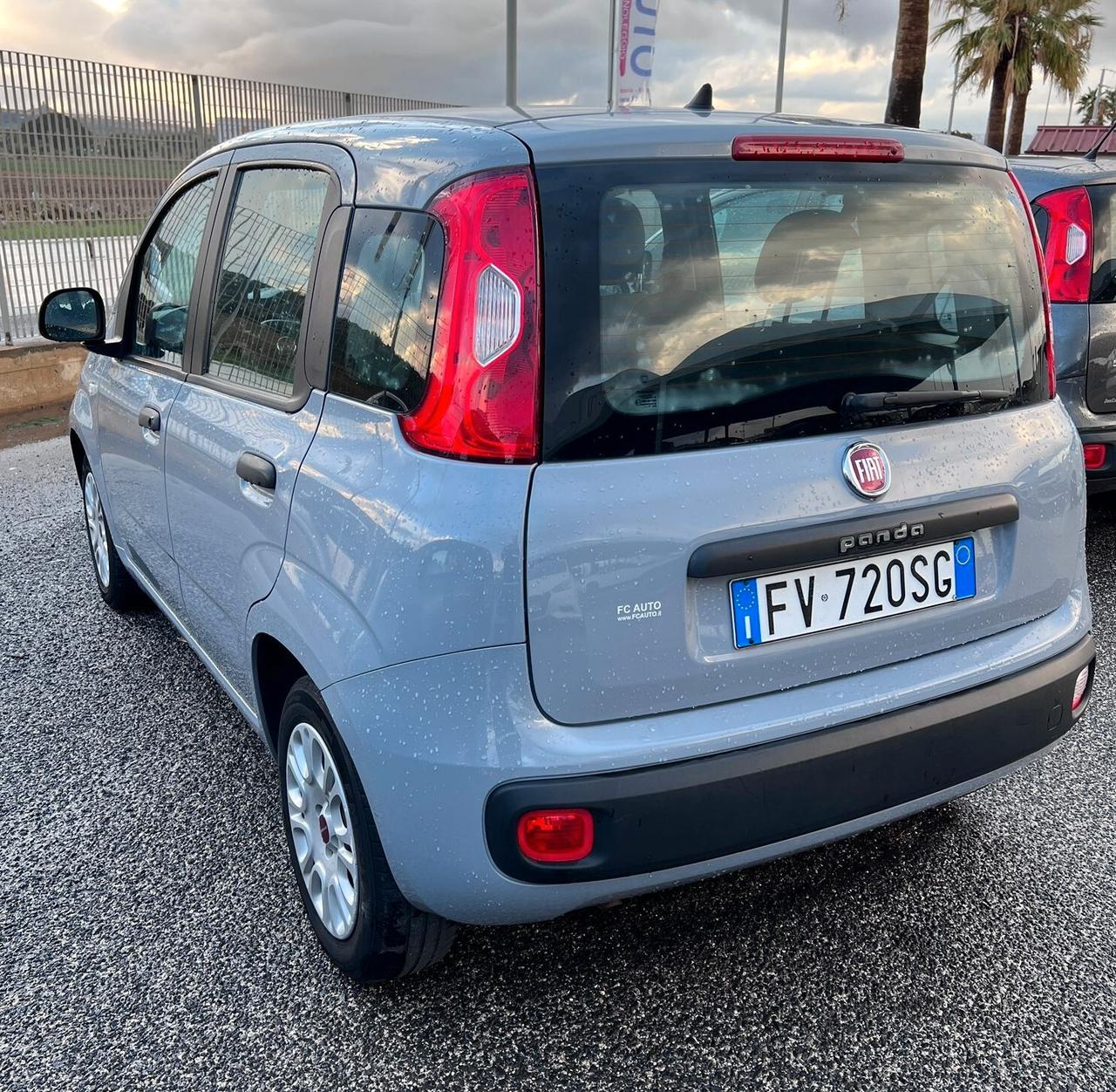 Fiat Panda 1.2 Lounge - PARI AL NUOVO -