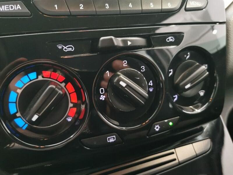 Lancia Ypsilon Ypsilon 1.2 8v Elefantino ecochic Gpl 69cv