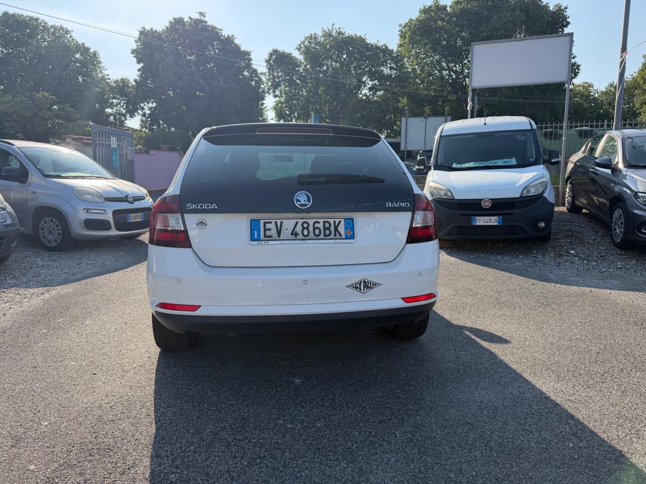 Skoda Rapid 1.6 TDI CR 105 CV StylePlus