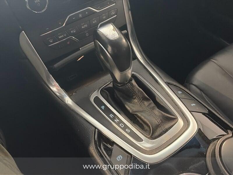 Ford Edge 2016 2.0 tdci Titanium s&s awd 210cv powershift