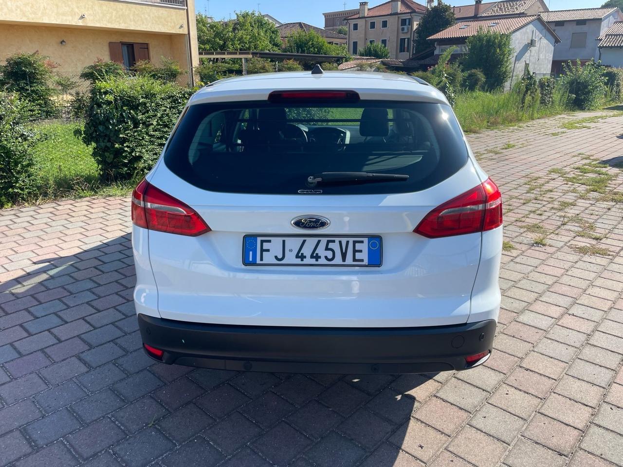 Ford Focus 1.5 TDCi 120 CV Start&Stop Powershift SW Titanium