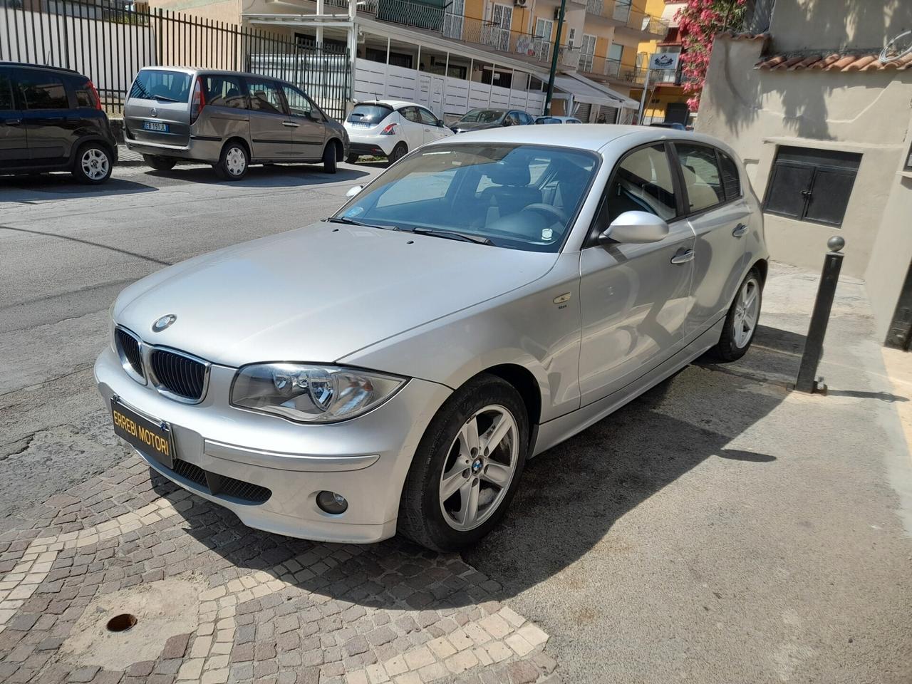 Bmw 118 118d cat 5 porte Futura
