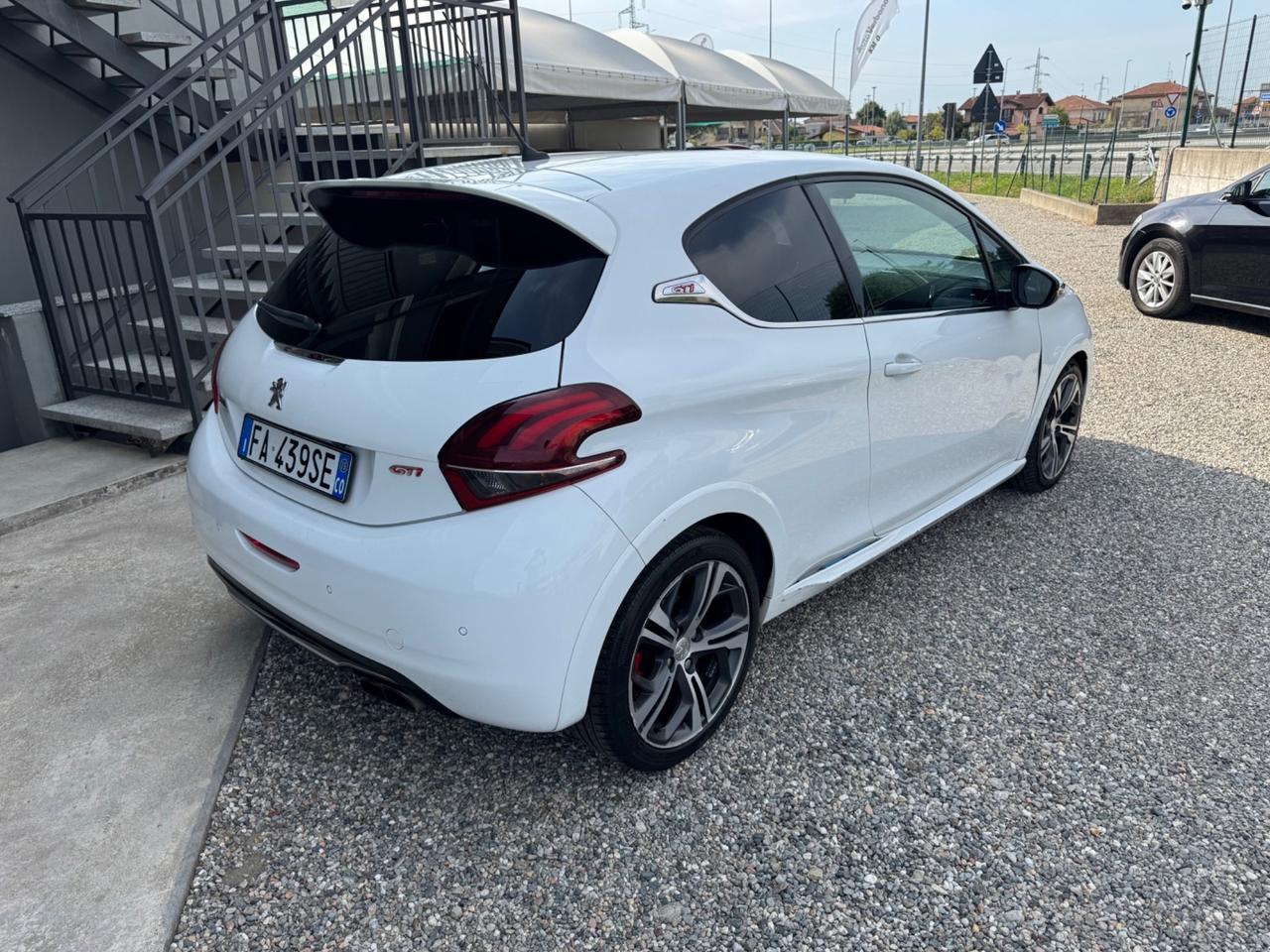 Peugeot 208 THP S&S 3 porte GTi sport