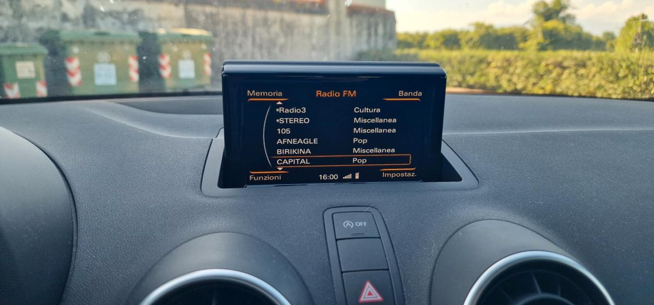 Audi A1 SPB 1.0 TFSI ultra Design