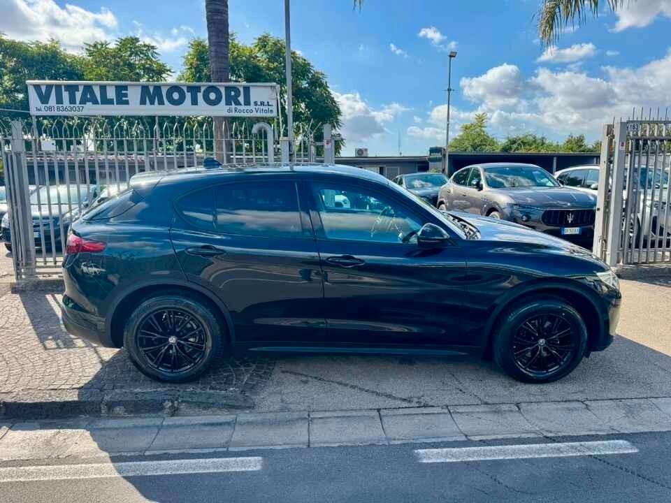 Alfa Romeo Stelvio 2.2 Turbodiesel 190 CV AT8 Q4 Executive