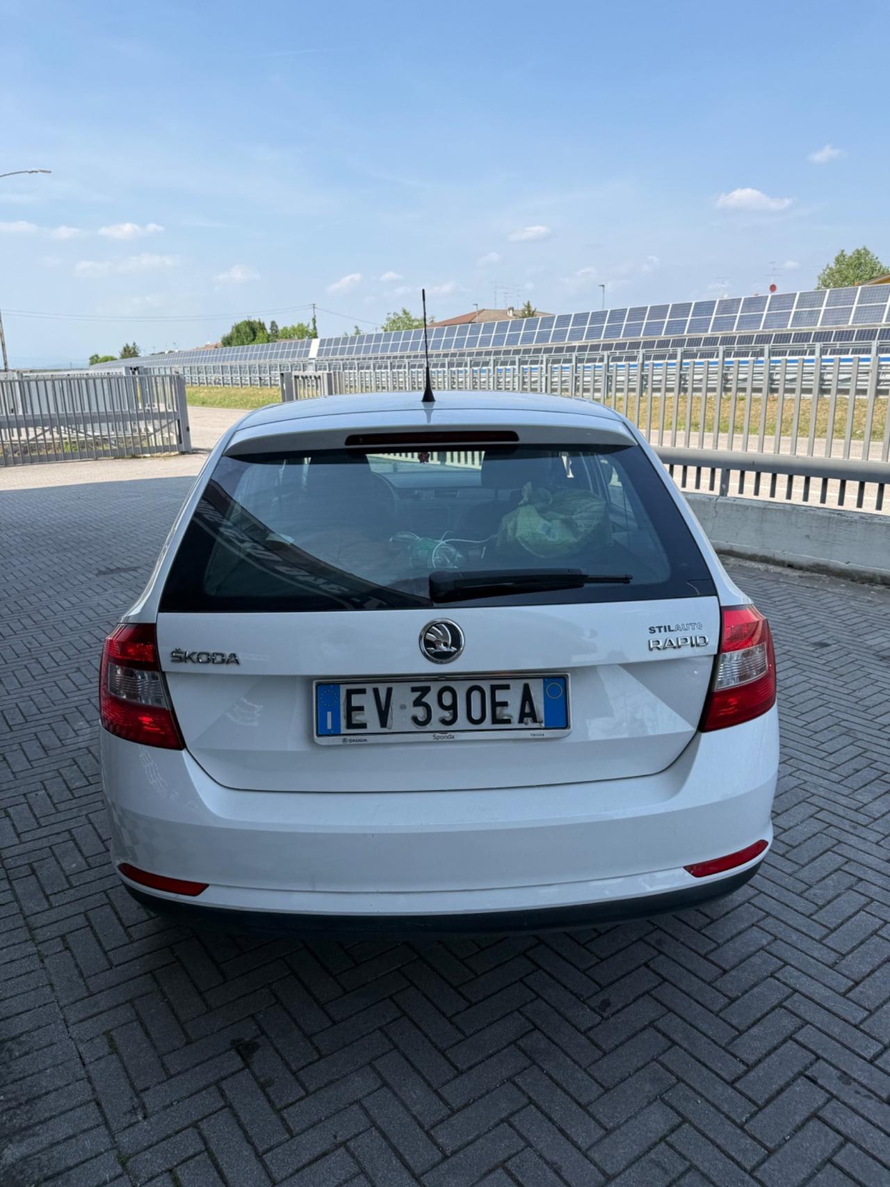 Skoda Rapid 1.6 TDI CR 90 CV DSG Active