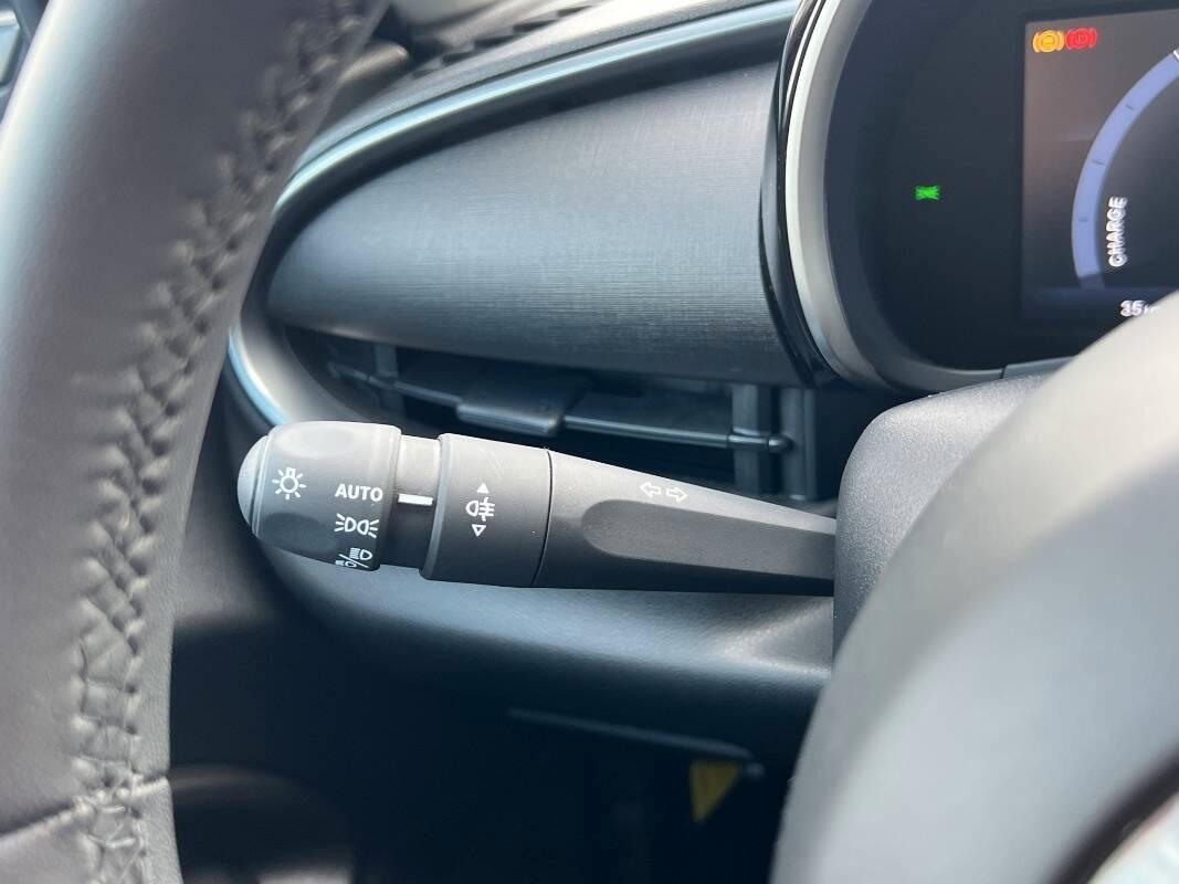 Fiat 600 1.2 hybrid 110cv auto Con CARPLAY