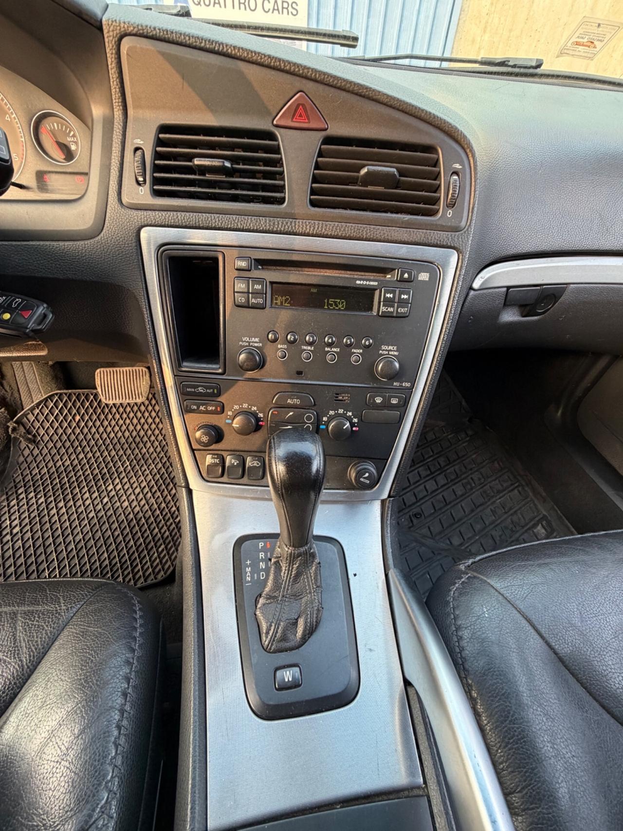 Volvo V70/XC70 V70 2.4 D 20V (163CV) cat Summum