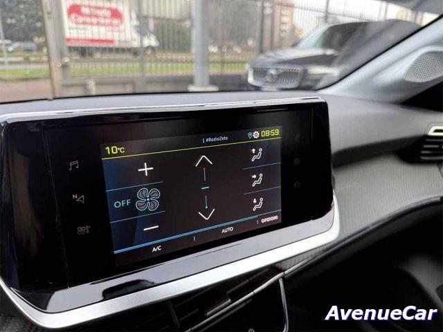 PEUGEOT 208 e Active Pack 100kW ADATTA A NEOPATENTATI IVA ESP.