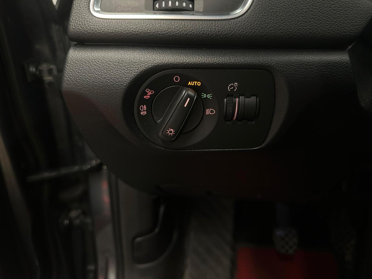 Audi Q3 2.0 TDI 120 CV Sport