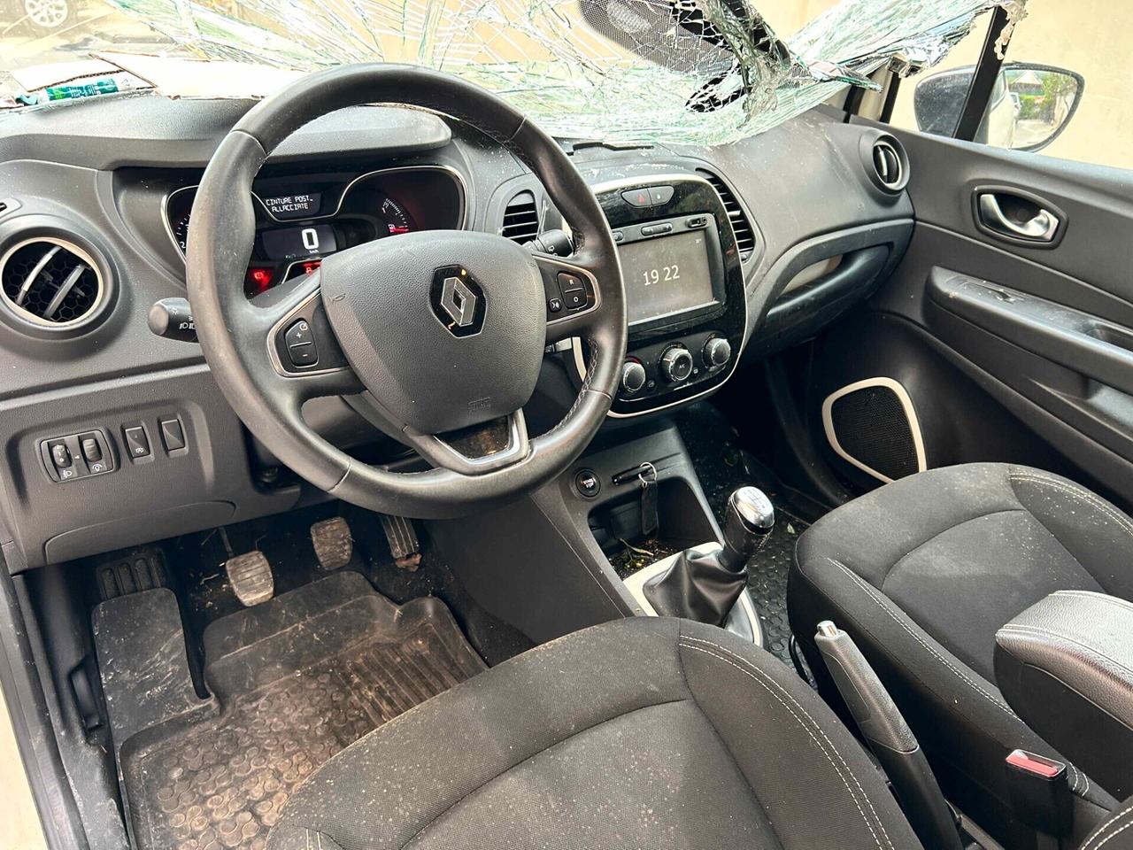 Renault Captur 1.5 dCi 90CV - 2017 Incidentata
