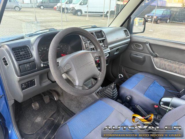 SUZUKI Jimny 1.3i 16V cat 4x4WD JLX