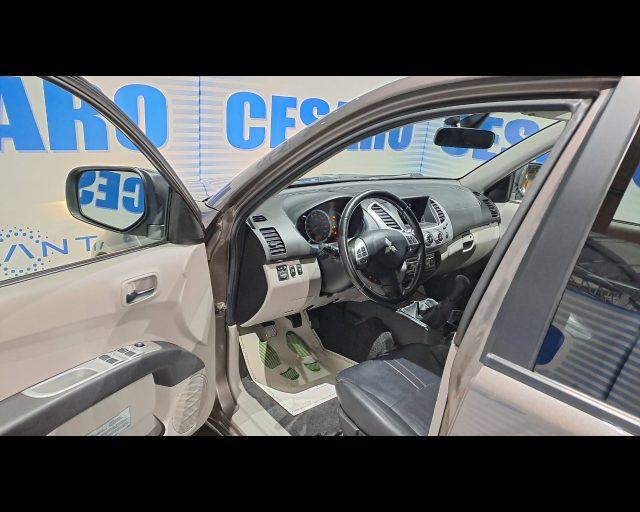 MITSUBISHI L200 d.cab 2.5 di-d Intense N1 E5