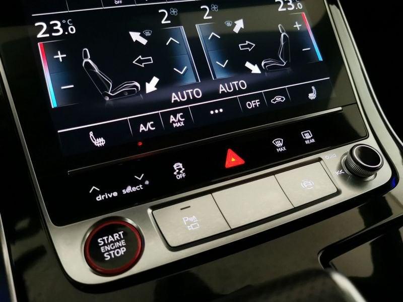 Audi Q8 SQ8 4.0 tfsi Sport Attitude quattro tiptronic