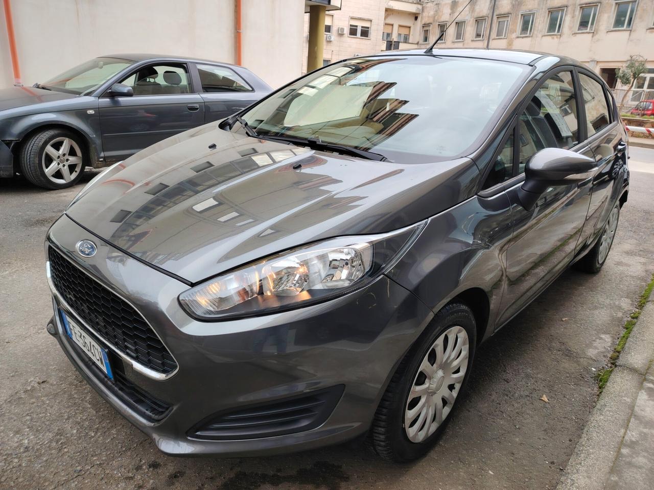 Ford Fiesta 1.0 EcoBoost 100CV 5 porte Powershift Business