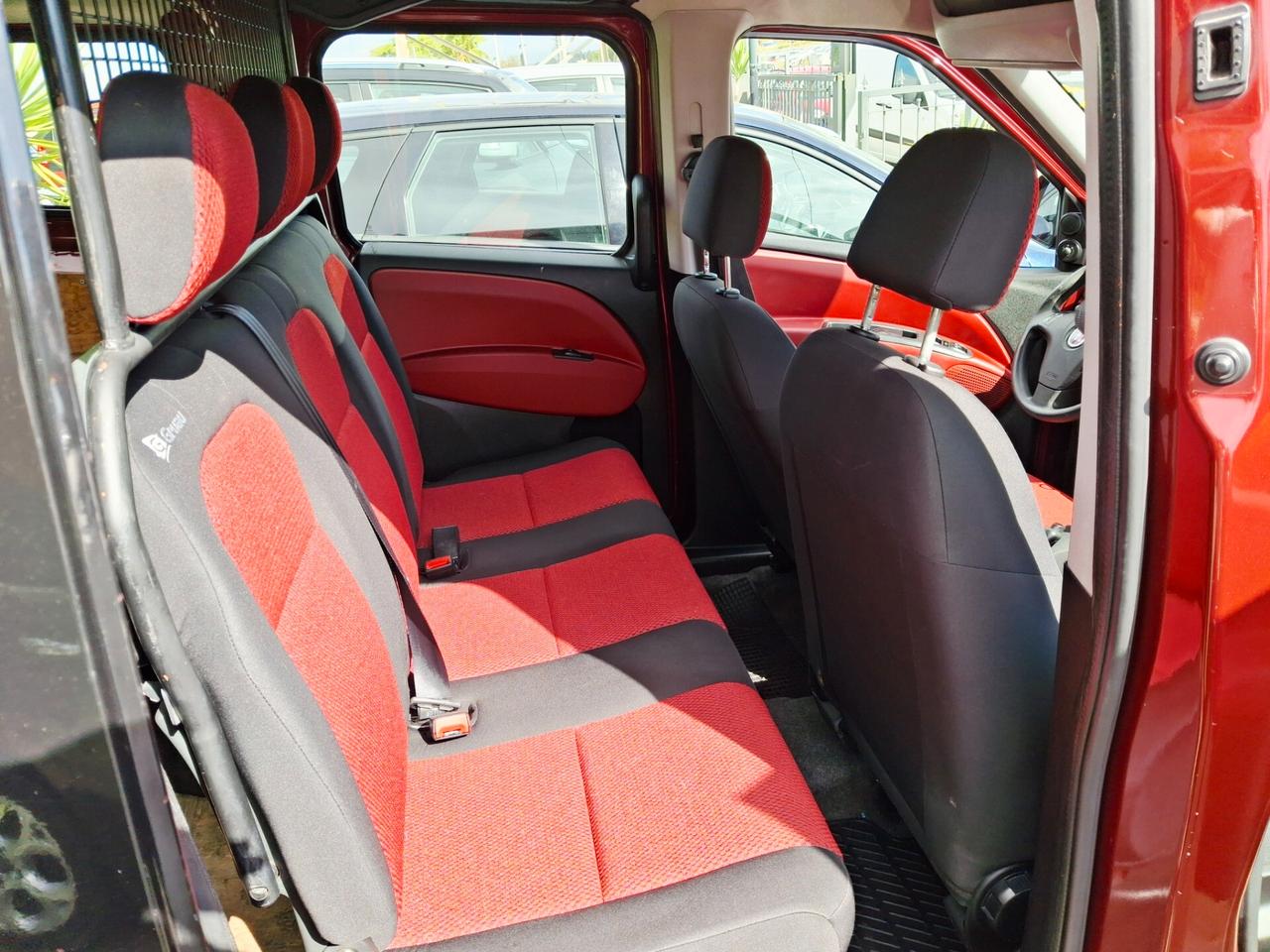 Fiat Doblo Doblo' MAXI 1.6Mtj 105cv "Autocarro 5 Posti