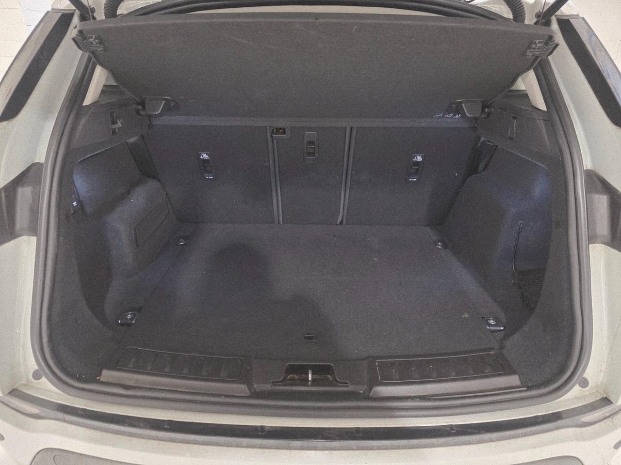 Land Rover Range Evoque 2.0D I4-L.Flw 150CV AWD Aut R-Dynamic HSE