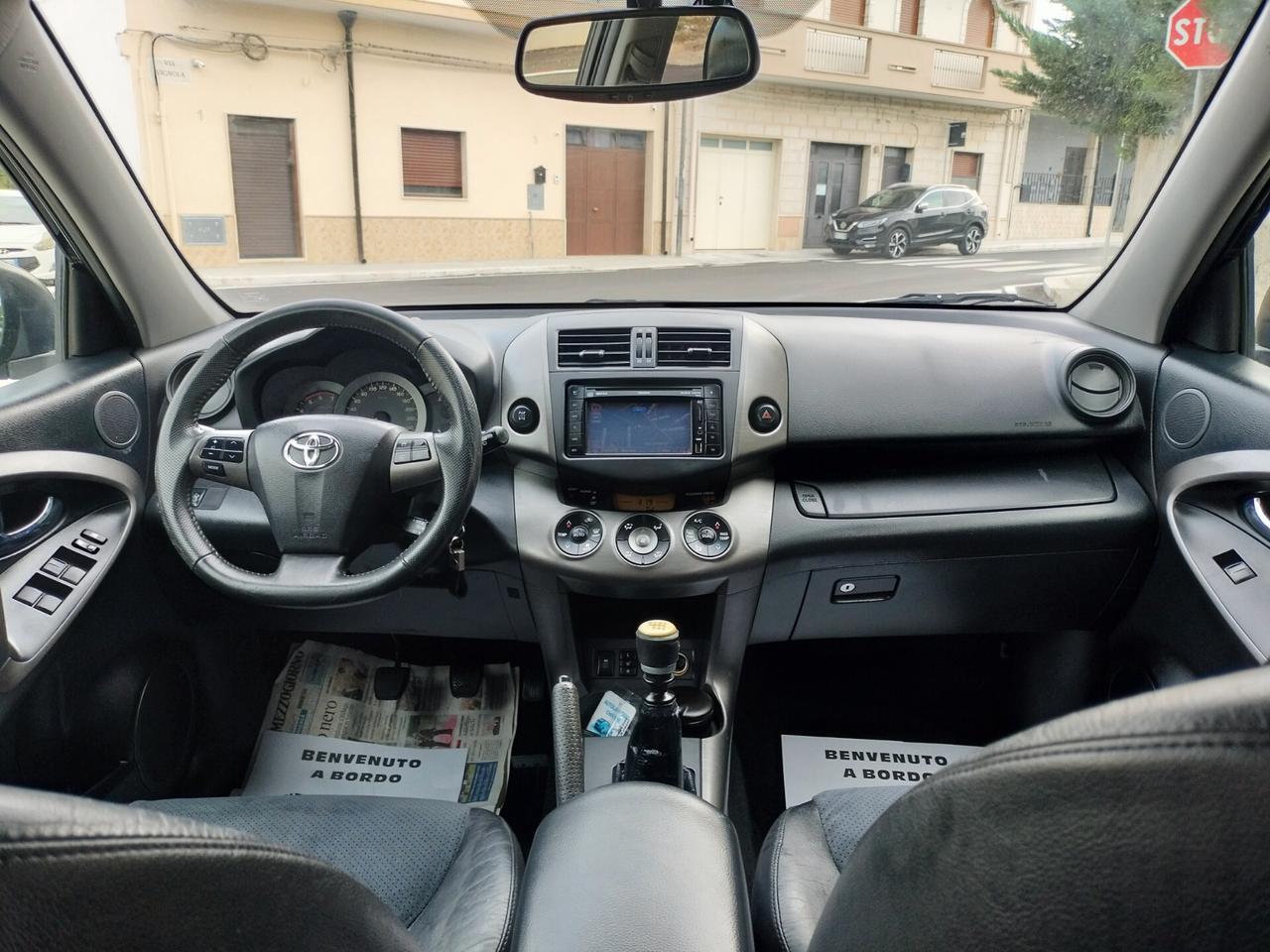 Toyota RAV 4 RAV4 Crossover 2.2 D-4D 150 CV DPF Exclusive