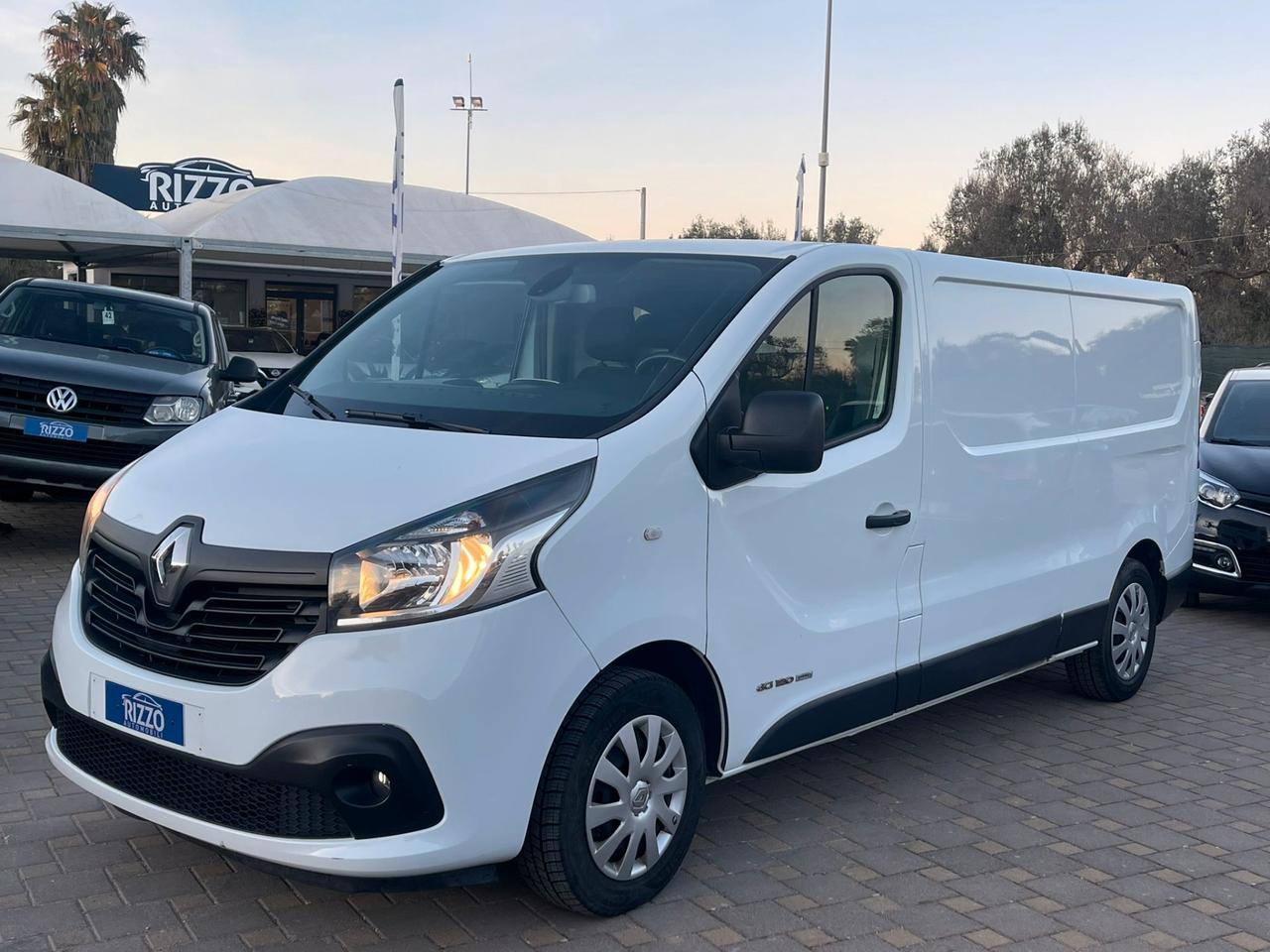 RENAULT TRAFIC 1.6DCI 120CV L2H1 NAVIGATORE IVA NON DEDUCIBILE