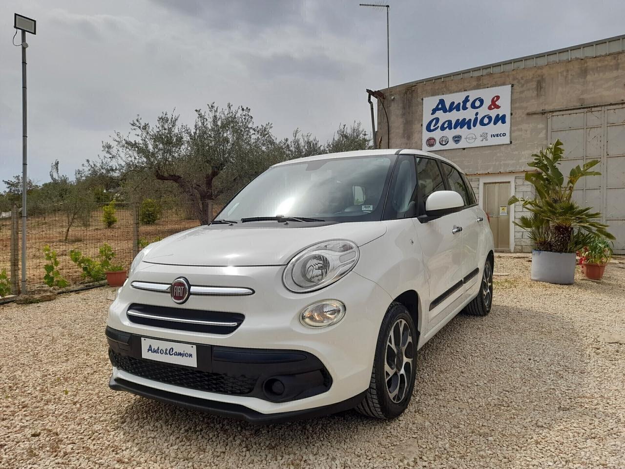 Fiat 500L 1.6 MJT 120 CV Lounge 7 POSTI